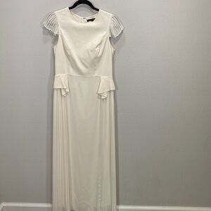 Cynthia Steffe maxi dress cream,‎ off white